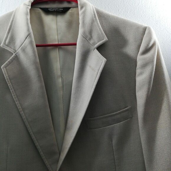John Alexander Beige Convertible Collar 5 pocket 2-Button Suit Jacket - Picture 6 of 12